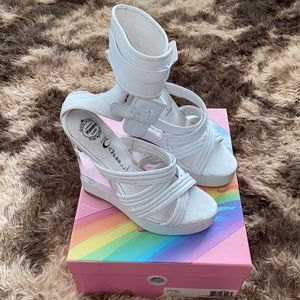 Jeffrey Campbell White Clear Glass Wedges